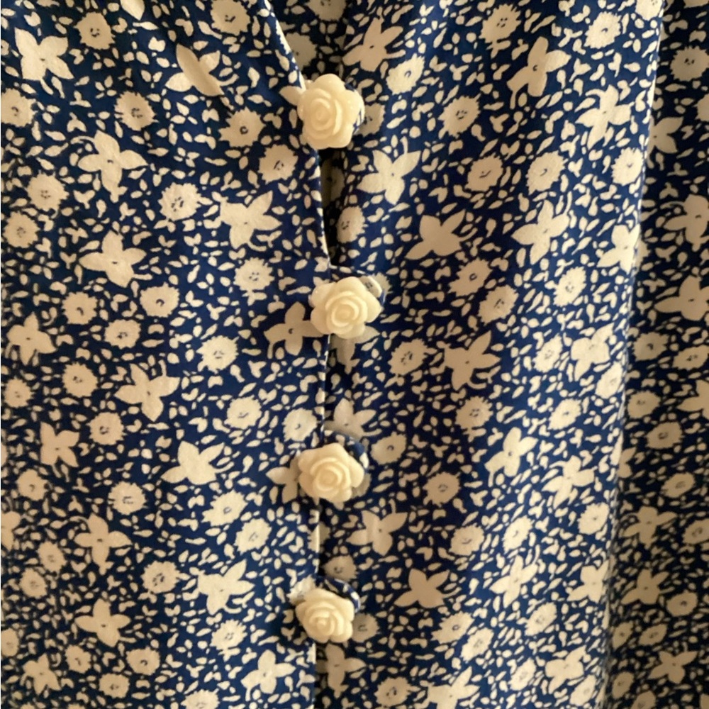 RALPH LAUREN  Button Down Short Sleeved Blouse Size M